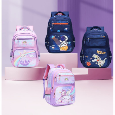 SUN EIGHT - 90209 Balo học sinh Cấp 1 siêu nhẹ, chống gù, chống thấm nước, cặp sách học sinh tiểu học