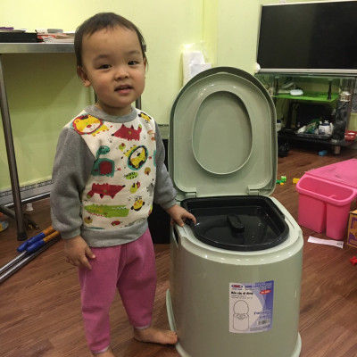 Bồn cầu, bô vệ sinh di động cho người già, người ốm nhựa songlong