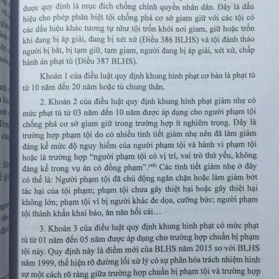 Combo: Bình luận khoa học bộ luật hình sự năm 2015 sửa đổi bổ sung năm 2017 phần tội phạm (quyển 1 và 2)