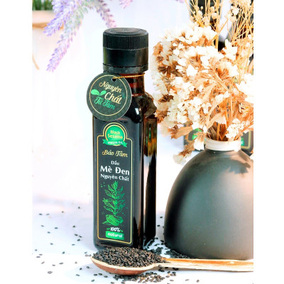 Dầu Mè Đen Nguyên Chất Bảo Tâm (Dầu Mè Nguyên Chất, Dầu Vừng Đen Nguyên Chất) – Sản xuất từ Hạt Mè Đen Thuần Chủng Tự nhiên, Cao cấp - Nấu Canh, Trộn Salad, Cho bé Ăn Dặm - Hàng Chính Hãng – 120 ml