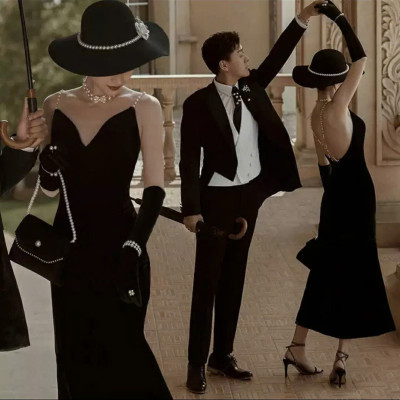 Nón mũ nỉ rộng vành Fedora kết 2 hoa voan kiếng phối đai ngọc trai nhân tạo dona25070101