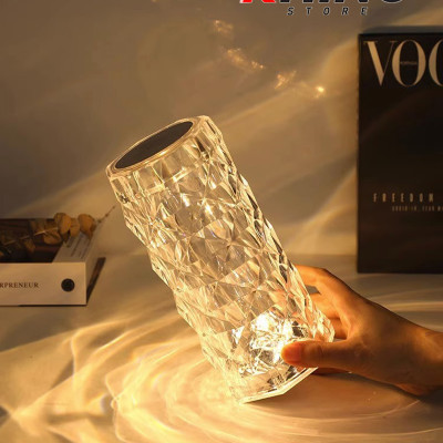 Đèn pha lê trang trí Rhino L902, Kèm remote, ánh sáng đẹp với nhiều màu sắc dễ chịu - Hàng chính hãng