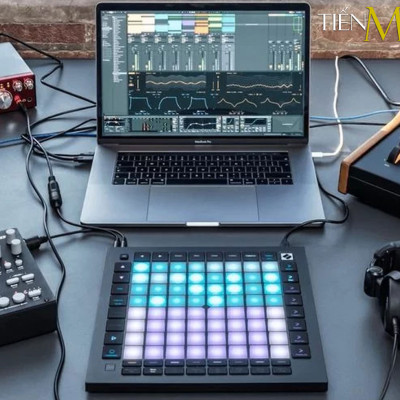 Novation Launchpad Pro MK3 Bàn phím sáng tác - Sản xuất âm nhạc Producer Professional 64-Pad Grid Ableton Live - Kèm Móng Gẩy DreamMaker