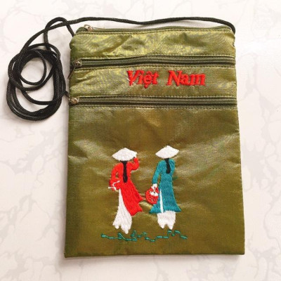 {Siêu sale}Túi đựng điện thoại thêu 2 cô gái Việt Nam