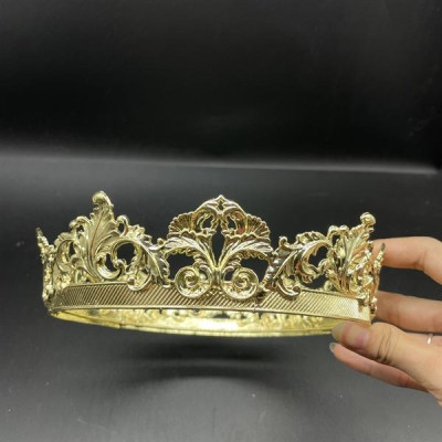 Vương miện nam tròn mẫu cao 4,5cm màu vàng