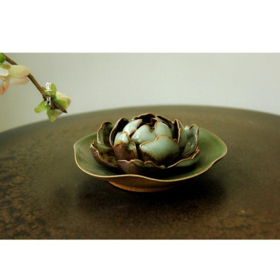 Đĩa đốt trầm đắp sen nổi DDT28