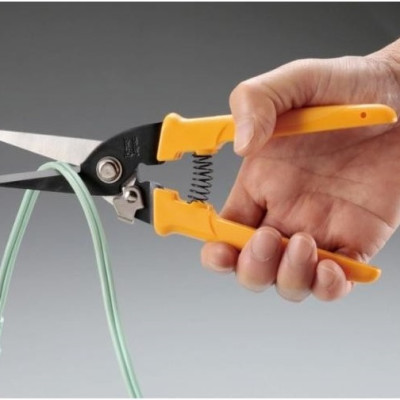 Kìm cắt tỉa đa năng, lưỡi bằng thép carbon chuyên dụng dễ dàng cắt tỉa cành cây hay những vật dụng mỏng nhẹ như tôn, nhôm, đồng - nội địa Nhật Bản