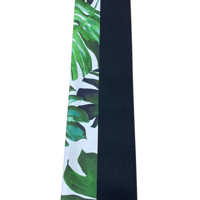 Thảm tập yoga du lịch cao cấp chính hãng Yvonne dày 1,5mm gấp gọn, bề mặt nhám, siêu bám, ưa mồ hôi, dễ vệ sinh, chất liệu cao su tự nhiên, kích thước 183cm x 66cm, nặng 1,2kg, foldable travel yoga mat with best grip,  anti-slipping surface