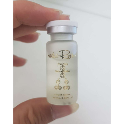 Serum Hỗ Trợ Giảm Mụn Medic Roller Compact Essence