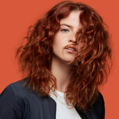 Sữa Dưỡng Tóc Giúp Định Hình Lọn Xoăn Goldwell KMS Curlup Kiểm Soát Xơ Rối, Chống Ẩm Đến 72h - 100ml