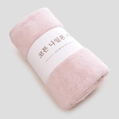 Khăn Tắm Lông Cừu Xuất Hàn Cao Cấp Size Lớn 70 x 140cm Siêu Dày, Siêu Mềm Mịn (Giao Màu Ngẫu Nhiên)- Hàng Chính Hãng