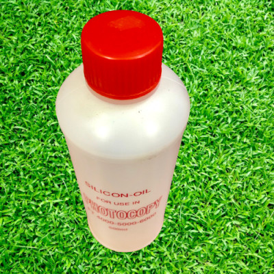 Dầu silicon: Dùng cho bôi trơn các chi tiết, bánh răng, các chi tiết chịu nhiệt... máy in, máy photocopy ( HA - Hàng nhập khẩu )