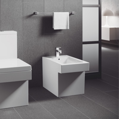 Thanh Treo Khăn GROHE ESSENTIALS Cube - 40509001