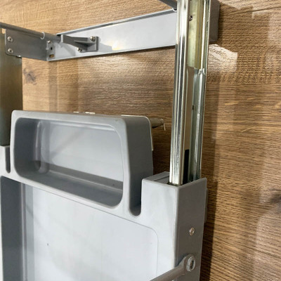 Thùng rác âm tủ bếp nhấn mở tự động cam kết chính hãng Grob