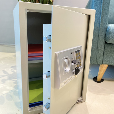 Két sắt điện tử Treny 50EA-DS 17kg có khe phía trước - 3 răng - màu kem