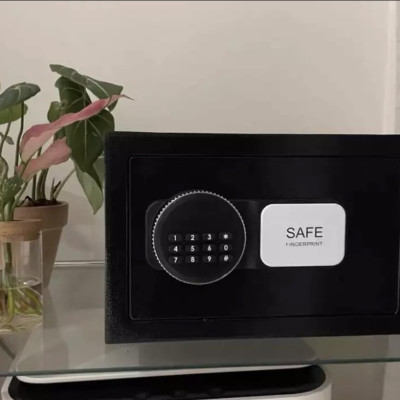 Két Sắt Mini SAFE Két Sắt Mini Thông Minh Mở Khóa Sổ Điện Tử Màu Đen, vàng sang trọng