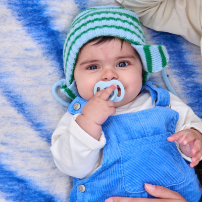 Ty ngậm silicon siêu nhẹ cho bé Tommee Tippee Ultra Light 0-6 tháng (vỉ đôi)