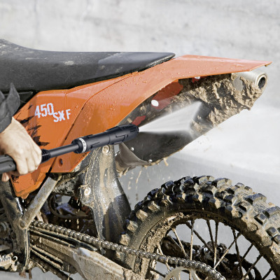 Combo Máy phun rửa áp lực cao Karcher K 5 và dây cấp nước 1.5m