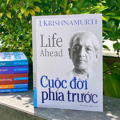 Cuộc Đời Phía Trước - J. Krishnamurti