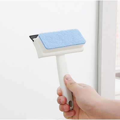 Combo 01 Bàn chải chà cửa kính, tường gạch men nhà tắm Kokubo có móc treo tiện dụng + 01 Găng tay cao su gia dụng - Nội địa Nhật Bản