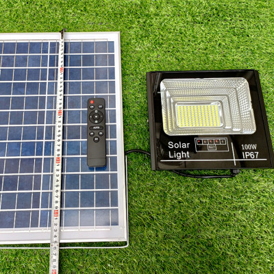 Đèn Năng Lượng Mặt Trời Pha 100W - Bộ sản phẩm gồm Đèn Pha Báo Pin, Tấm Pin NL, Remote và phụ kiện đi kèm