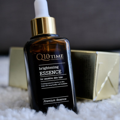 Q10 TIME Bringhtening Essence - Tinh chất trẻ hoá tái sinh da