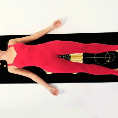 Thảm tập yoga chính hãng Yvonne, Sticky Venus (TẶNG KÈM 3 PHẦN QUÀ) dày 4mm bề mặt nhám, siêu bám, chống trơn trượt, ưa mồ hôi