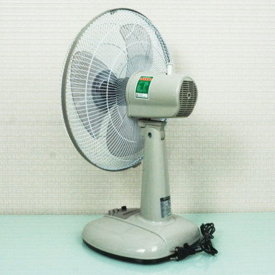 Quạt bàn B4 Senko B1616 - Màu ngẫu nhiên - Hàng Chính Hãng