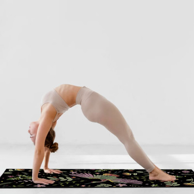 Thảm tập yoga du lịch cao cấp chính hãng Yvonne, Happy Bird (TẶNG KÈM 3 PHẦN QUÀ) dày 1,5mm gấp gọn, bề mặt nhám, siêu bám, ưa mồ hôi, dễ vệ sinh, chất liệu cao su tự nhiên