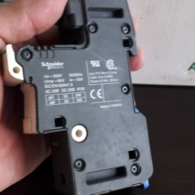 DF141 Đế cầu chì Schneider 1P 50A 14 X 51 mm