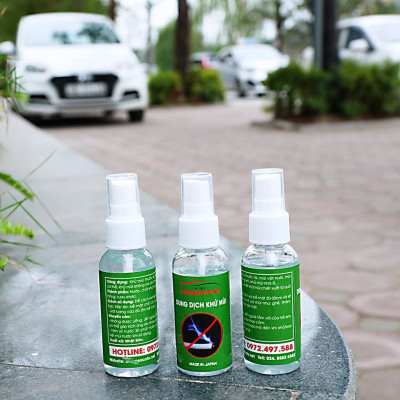 Xịt khử mùi ô tô Nhật Bản tinh chất quả hồng - Khử mùi tận gốc 