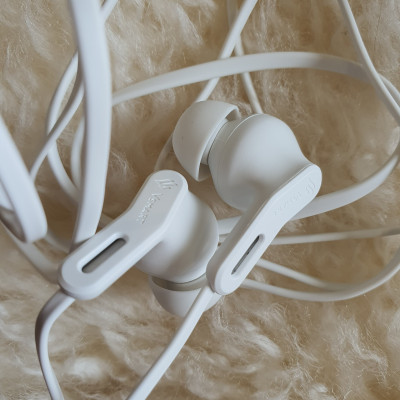 Tai Nghe Dành Cho Điện Thoại VSmart Aris - Jack Chuẩn 3.5mm - Âm Thanh Sống Động - Bass Khoẻ - Hàng Chính Hãng