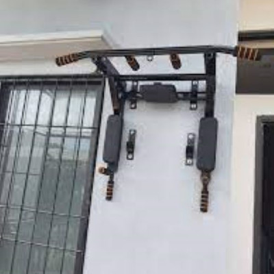 (New 2025) Xà đơn, xà kép đa năng bắt vít vào tường chắc chắn, tải trọng 150kg, đệm mút cầm tay êm ái, an toàn tại nhà.