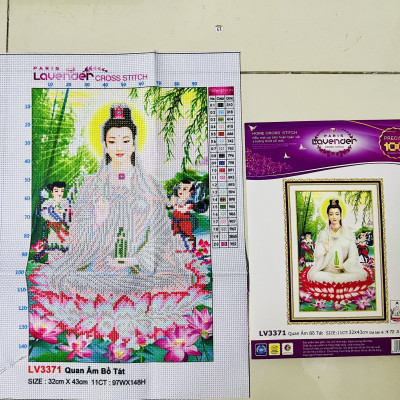 Tranh thêu chữ thập Phật quan âm LV3371 kích thước 32 x 43 cm