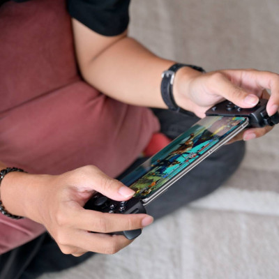 [Mới, hàng chính hãng] Tay cầm điện thoại Razer Kishi V2-Gaming Controller for Android