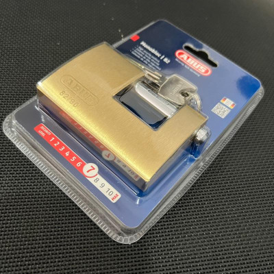 Khóa cầu ngang ABUS 82/90 thân đồng rộng 90mm chìa răng cưa - MSOFT