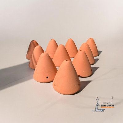 Combo 10 Cái Decor Gốm Đất Nung Hình Bánh Ú - Chóp Nón
