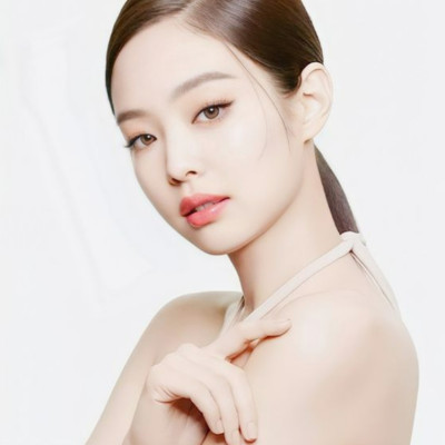 Sữa Tắm Shikioriori Body Soap Chiết Xuất Hoa Trà (600 mL)