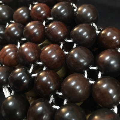 Đệm Lót Ghế Văn Phòng , Ghế Làm Việc Hạt Gỗ Mun ( hình thật )