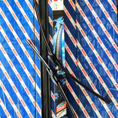 BỘ GẠT MƯA BOSCH AEROTWIN EURO SET VINFAST LUX SA2.0 - 20X24 (7296)