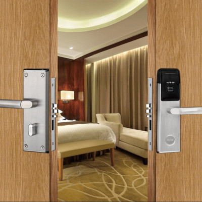 KHOÁ THẺ CẢM ỨNG HUNE 930S-3-DMF1