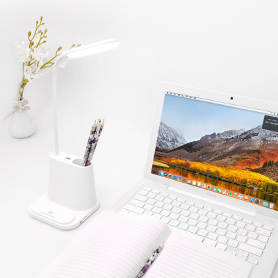 Đèn để bàn chống cân 4in1 (đèn, ngăn đựng bút, giá điện thoại, sạc usb) - Hàng chính hãng ( Giao màu ngẫu nhiên)