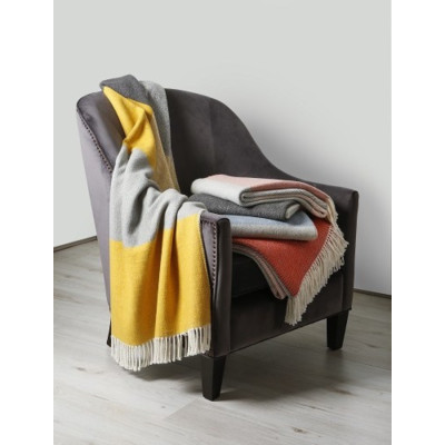 SCATTER BOX Chăn Sofa cao cấp nhập khẩu Ireland Anh Quốc RILEY màu BLUE/GREY/OCHRE/TERRA kích thước 127X178CM Phong cách hiện đại