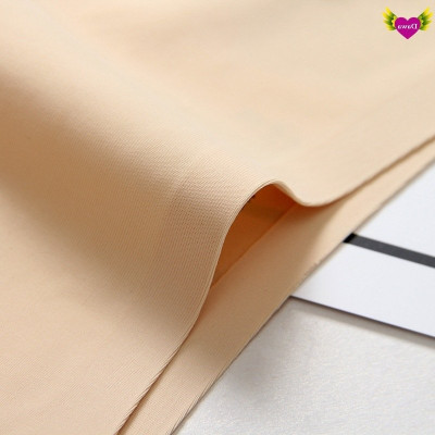 Quần lọt khe không đường may gợi cảm quyến rũ
