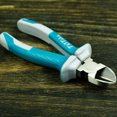 KỀM CẮT 6" (160MM), 7 " (180MM) TOTAL THT130606P, THT130706P - HÀNG CHÍNH HÃNG