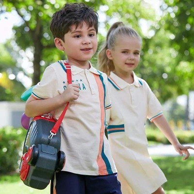 Bộ đồ chơi gậy đánh golf mini cỡ lớn cho bé vui chơi vận động kèm túi xách có bánh xe dễ di chuyển, quà tặng sinh nhật