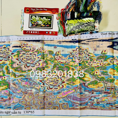 Tranh thêu kín Cửu ngư quần tụ MN0202, kích thước 130 x 65 cm