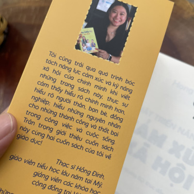 PHÁT TRIỂN NĂNG LỰC CẢM XÚC XÃ HỘI - Giúp tăng trưởng EQ, thúc đẩy thành công - Hong Dinh – Nhã Nam