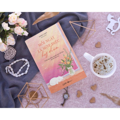 Sách - Mỗi Ngày Là Một Điều Kỳ Diệu - AZ Việt Nam