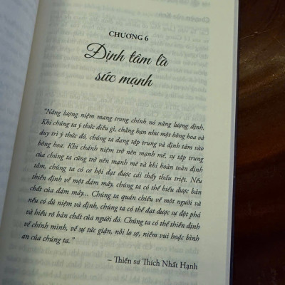 HOA NỞ TRONG ĐÊM - Chân Đẳng Nghiêm – Thái Hà Books